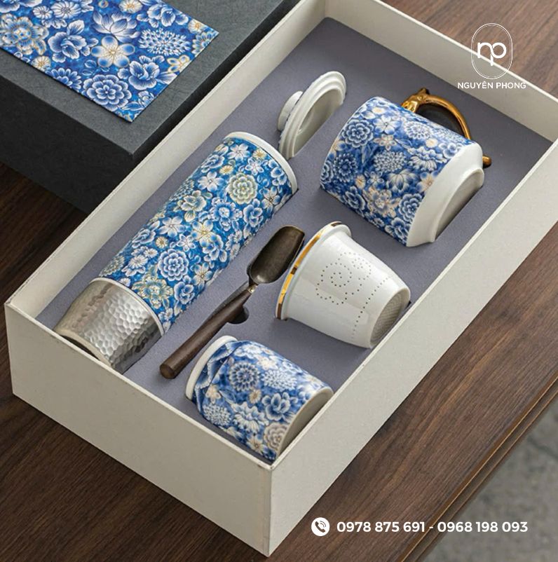 Hộp giấy đựng lọ hoa có rất nhiều ứng dụng
